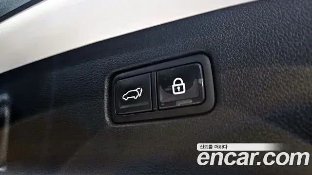 Genesis GV70 2021 — Photo 13/20