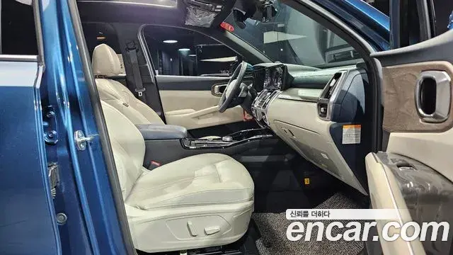 Kia Sorento 2023 — ფოტო 4/20