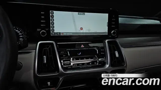 Kia Sorento 2023 — ფოტო 10/20
