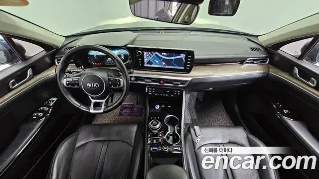 Kia K5 2020 — Photo 1/20