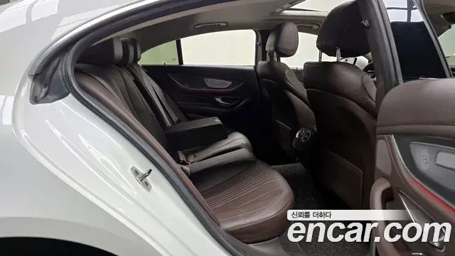 Mercedes-Benz CLS-Class 2020 — Фото 12/20