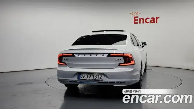 Volvo S90 2024 — Şəkil 10/20