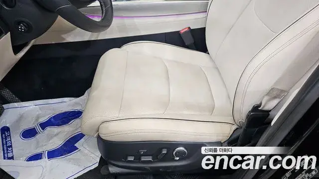 Genesis GV70 2020 — Şəkil 15/20