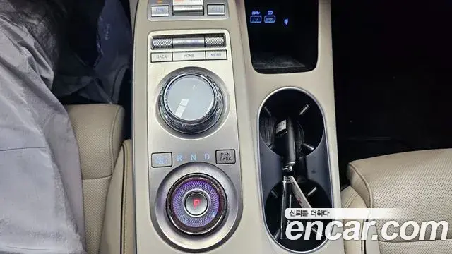Genesis GV70 2020 — Şəkil 4/20
