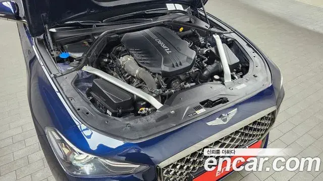 Genesis G70 2018 — Photo 14/20