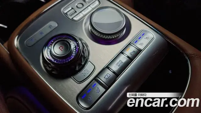 Genesis G90 2023 — Фото 9/20