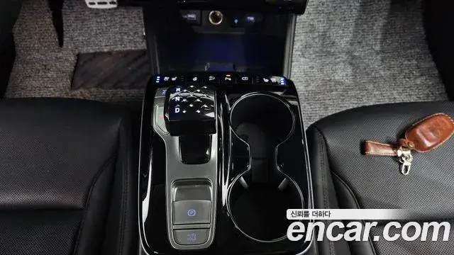 Hyundai Tucson Hybrid 2023 — ფოტო 4/20