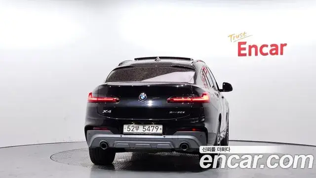 BMW X4 2019 — Şəkil 13/20