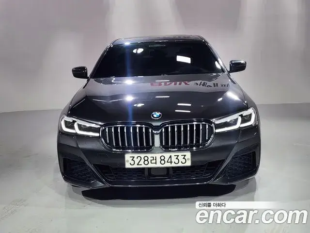 BMW 5 Series 2020 — ფოტო 20/20