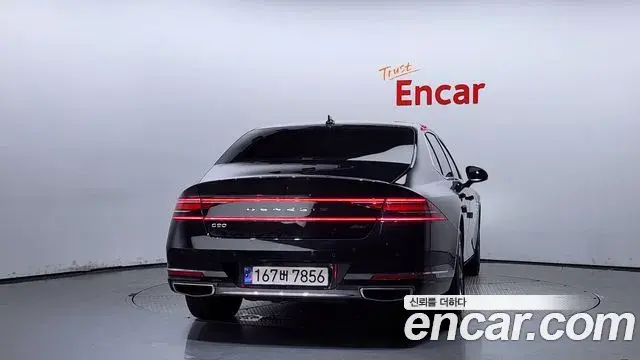 Genesis G90 2022 — ფოტო 13/20