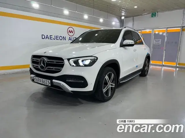 Mercedes-Benz GLE-Class 2019 — Şəkil 3/20