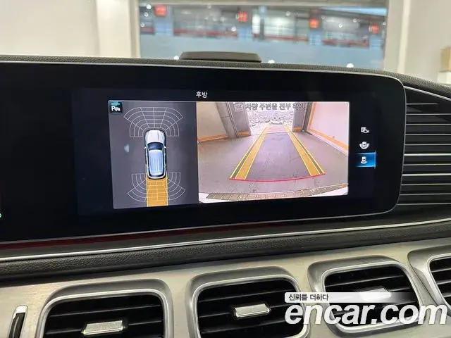 Mercedes-Benz GLE-Class 2019 — Şəkil 14/20