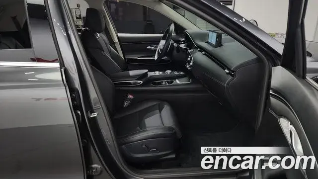 Genesis GV70 2021 — Şəkil 17/20