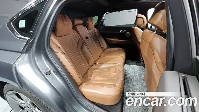 Genesis G80 2020 — ფოტო 7/20