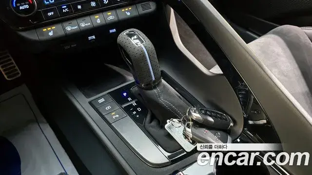 Hyundai The New Avante Hybrid 2021 — ფოტო 12/20