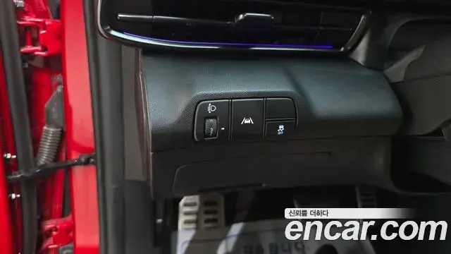 Hyundai The New Avante Hybrid 2021 — ფოტო 13/20