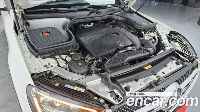 Mercedes-Benz GLC-Class 2020 — ფოტო 11/20