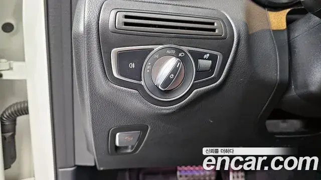 Mercedes-Benz GLC-Class 2020 — ფოტო 4/20