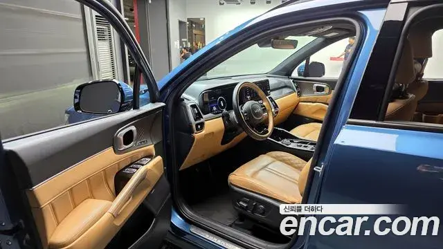 Kia Sorento 2023 — Фото 10/20