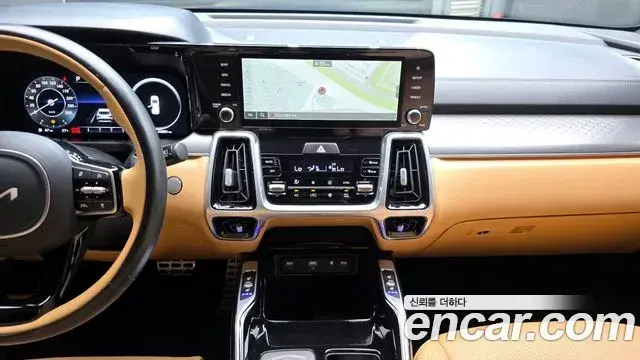 Kia Sorento 2023 — Фото 17/20
