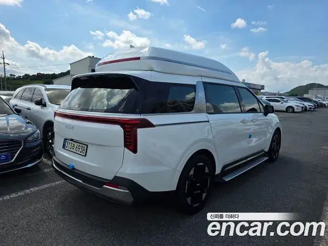 Kia Carnival 2024 — Фото 1/20