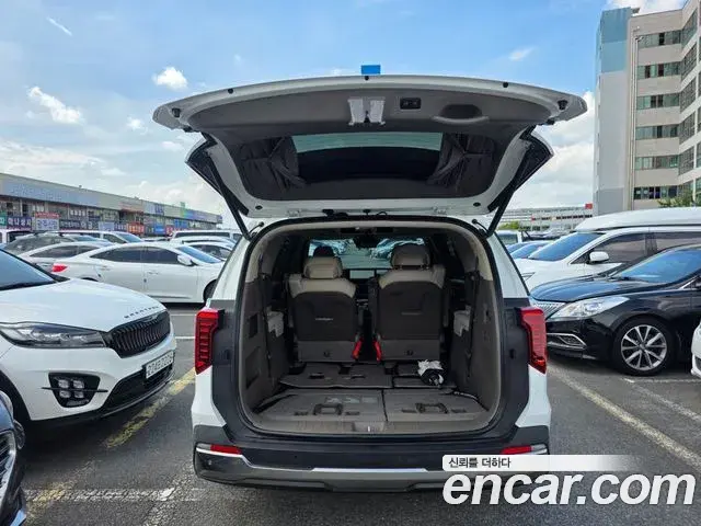 Kia Carnival 2024 — Фото 3/20