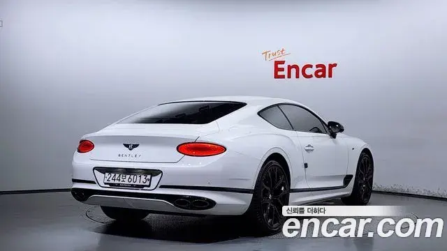 Bentley Continental GT 2023 — Şəkil 6/20