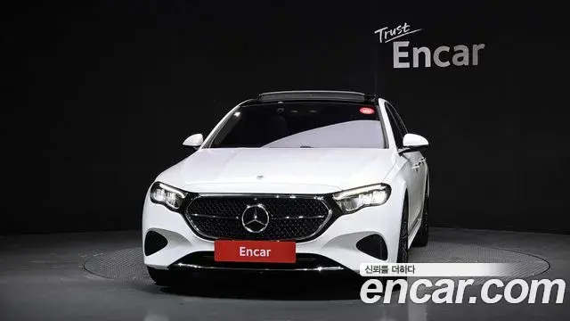 Mercedes-Benz E-Class 2025 — Şəkil 20/20