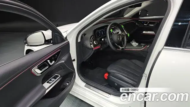 Mercedes-Benz E-Class 2025 — Şəkil 10/20