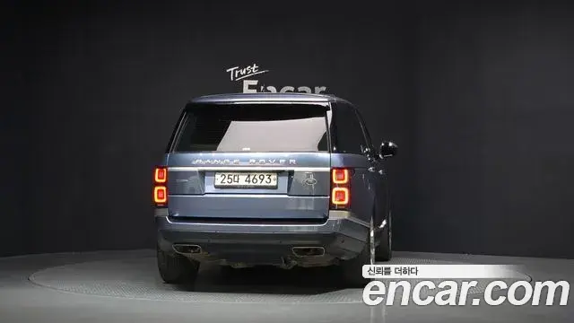 Land Rover Range Rover 2018 — Şəkil 9/20
