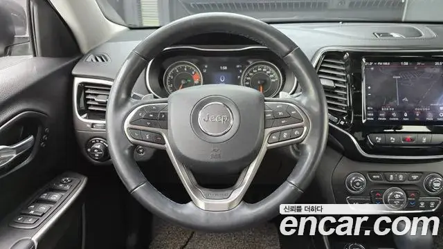 Jeep Cherokee 2021 — ფოტო 4/20