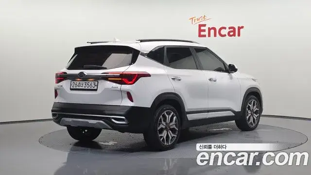 Kia Seltos 2019 — Photo 19/20