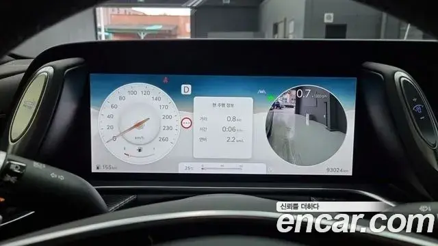 Genesis G90 2022 — ფოტო 16/18