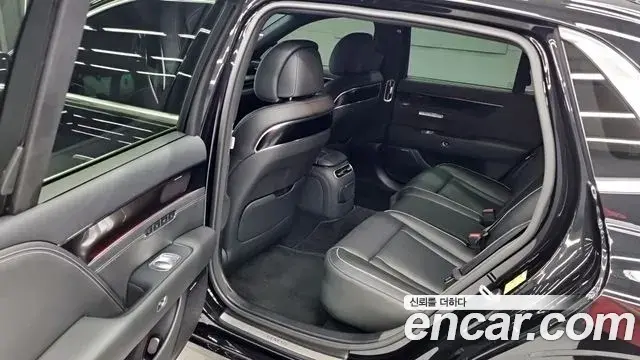 Genesis G90 2022 — ფოტო 3/18
