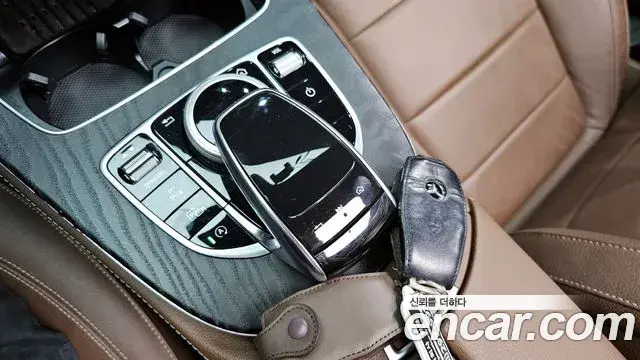 Mercedes-Benz E-Class 2020 — Şəkil 16/20