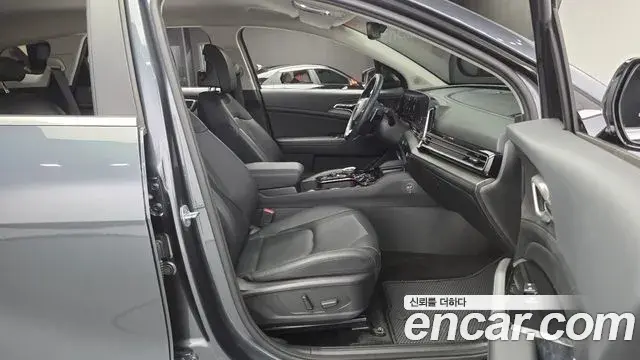 Kia Sportage 2023 — Şəkil 17/20