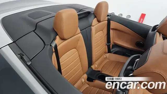 Mercedes-Benz C-Class 2019 — Photo 5/20