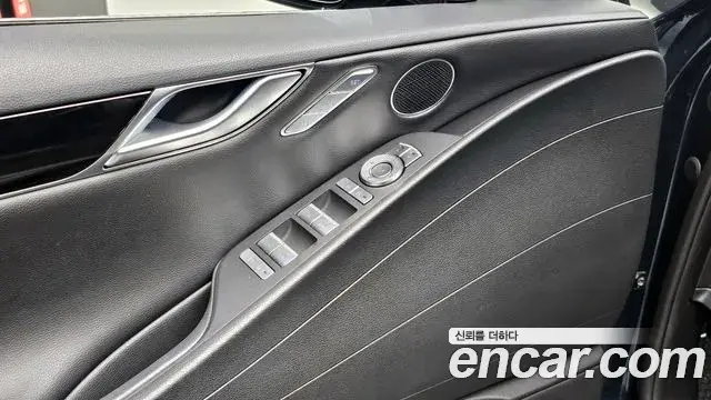 Genesis Electrified G80 2021 — Фото 15/20