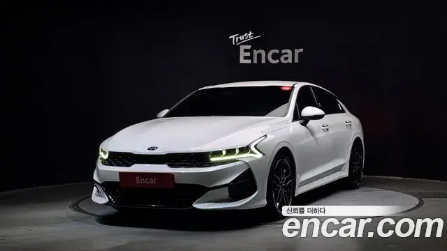 Kia K5 2020 — ფოტო 9/20