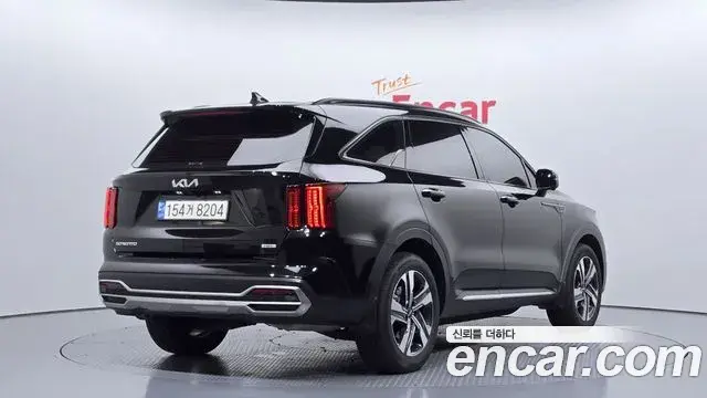 Kia Sorento 2023 — Photo 6/20