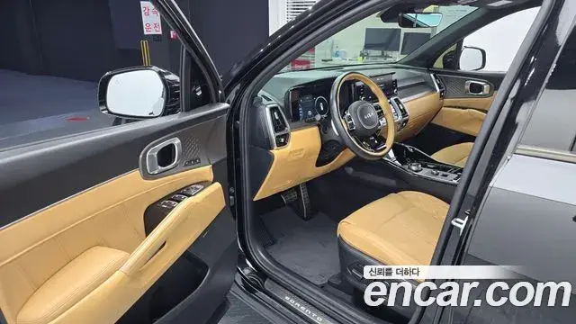 Kia Sorento 2023 — Photo 13/20