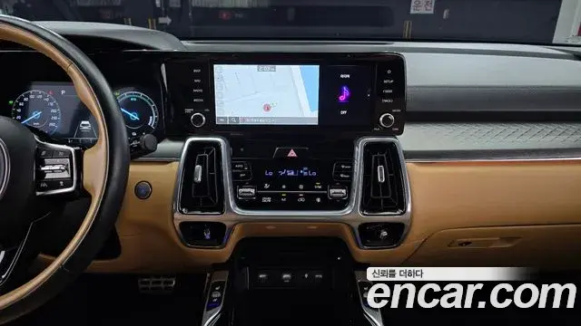 Kia Sorento 2023 — Photo 8/20