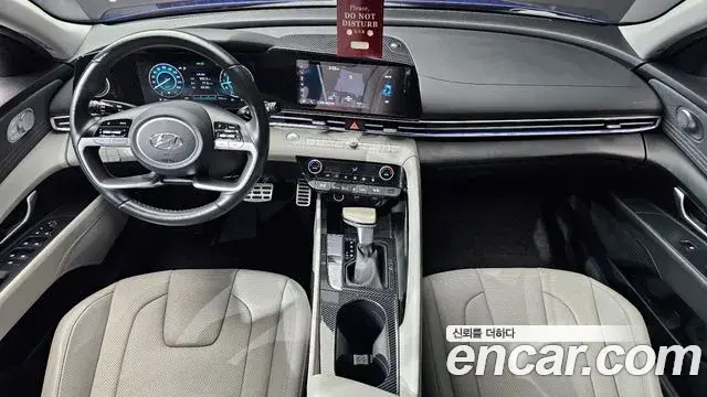 Hyundai The New Avante Hybrid 2021 — ფოტო 14/20