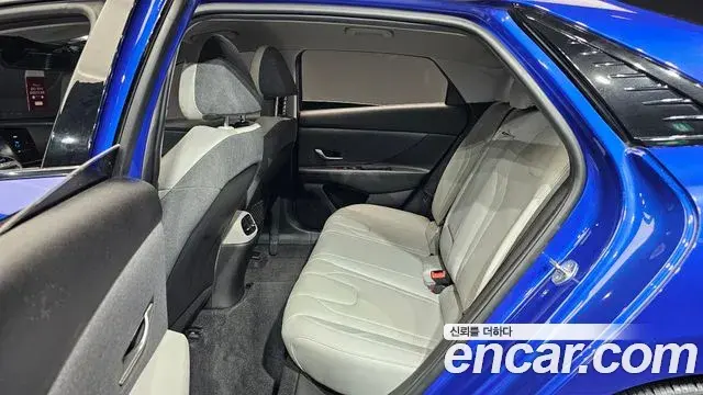 Hyundai The New Avante Hybrid 2021 — ფოტო 6/20