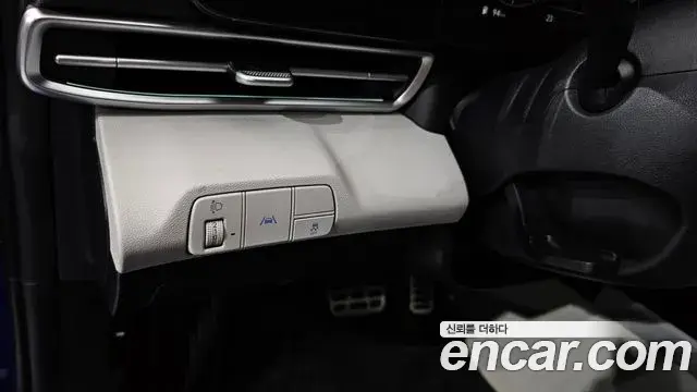 Hyundai The New Avante Hybrid 2021 — ფოტო 16/20