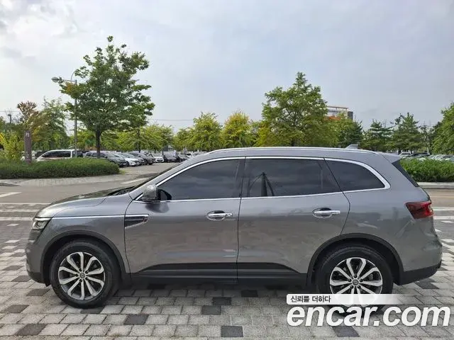 Renault Samsung QM6 2020 — ფოტო 17/20