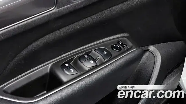 Renault Samsung QM6 2018 — Фото 19/20