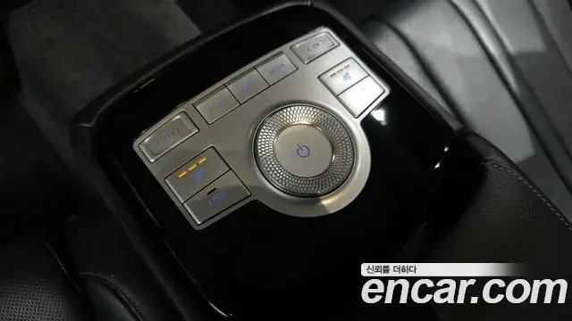 Genesis G80 2020 — Photo 7/20