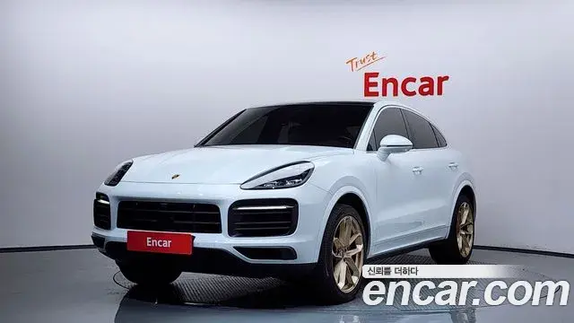 Porsche Cayenne 2022 — Фото 1/20
