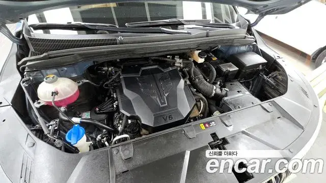 Kia Carnival 2020 — ფოტო 19/20